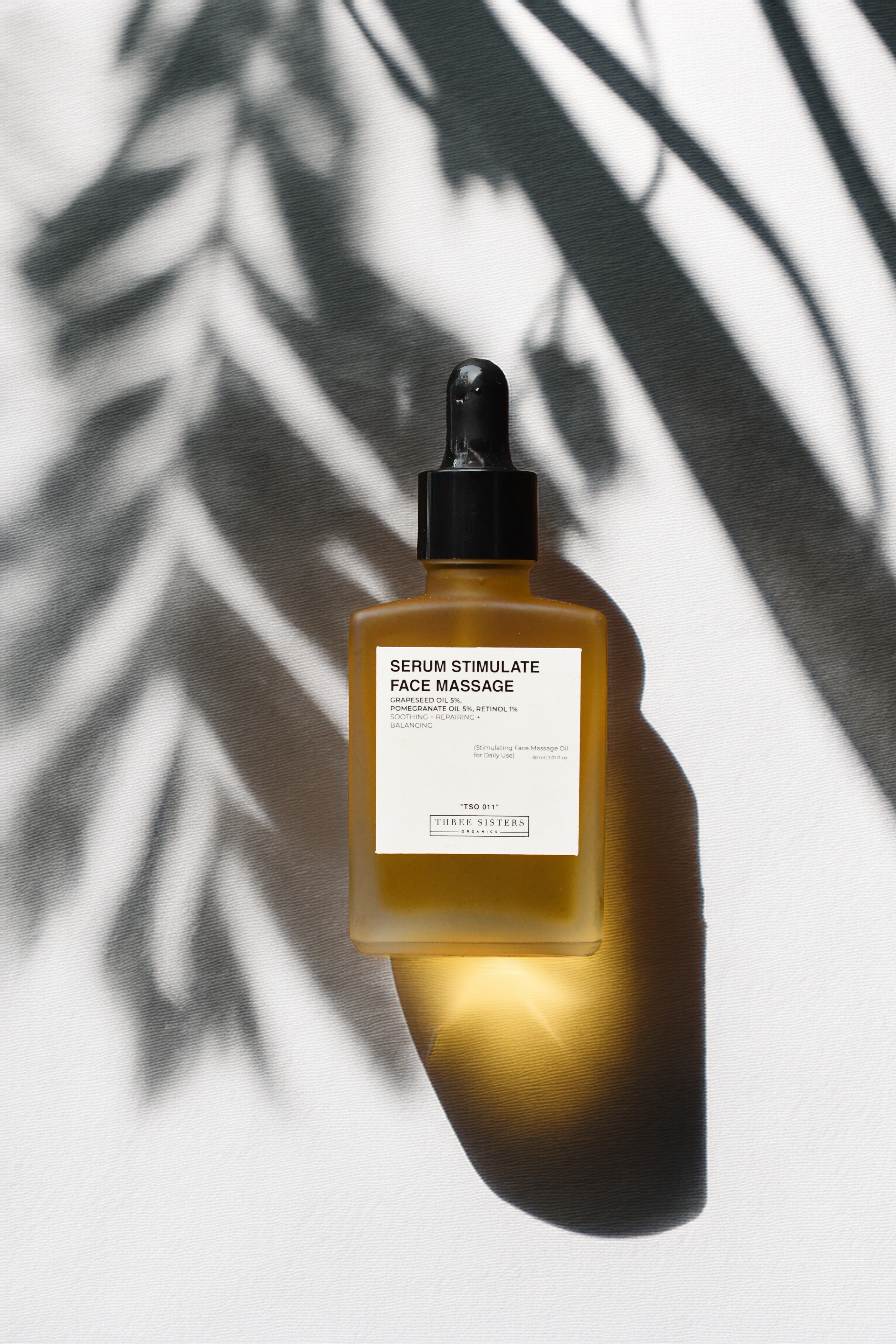 Serum Stimulate Face Massage, Night Repair Face Massage Oil, Shadows, Top View